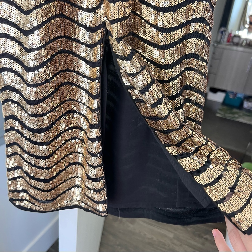 H:ours Lexie Gold Midi Dress- XS - Picture 6 of 12